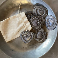 2.5" set/7 Milagros, Metal Hearts Haiti