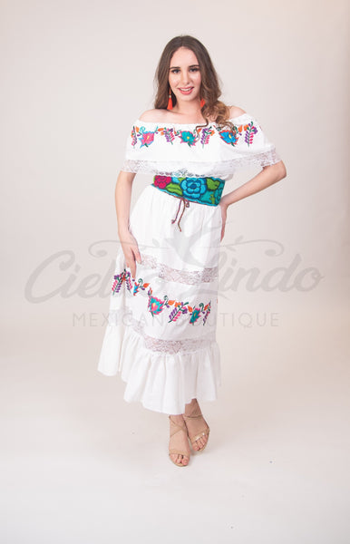 Authentic Mexican Dresses - Timeless styles and hand embroidered details Cielito Lindo Authentic Mexican Dresses - Timeless styles and hand embroidered details Cielito Lindo